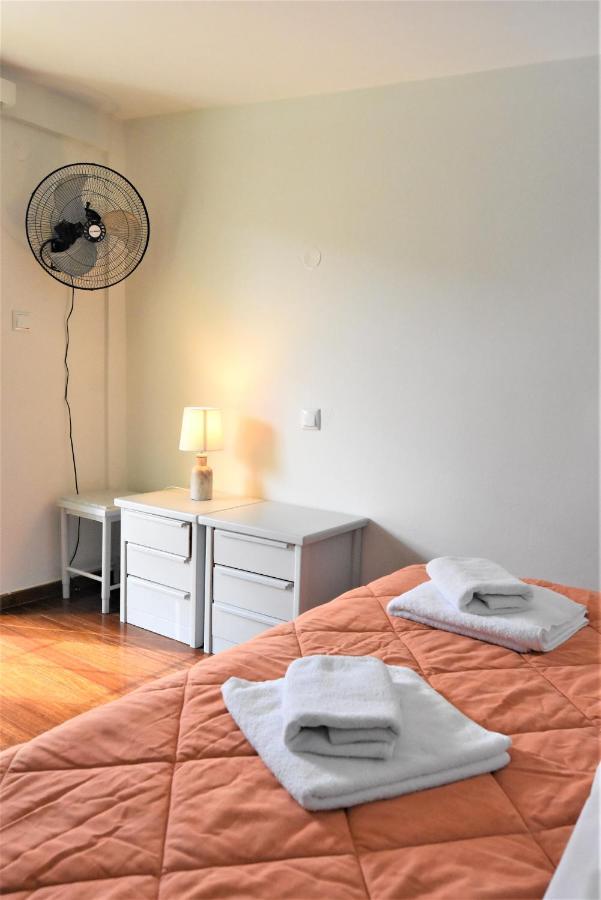 Meraki Apartments And Studios Толон Екстериор снимка
